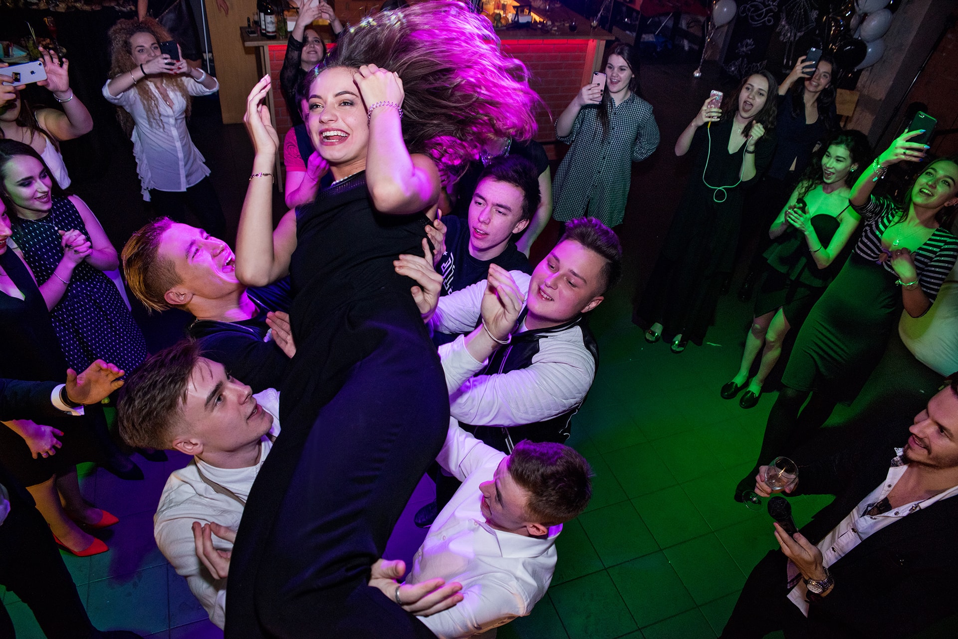 Аренда лофта для вечеринок в Москве exitloft